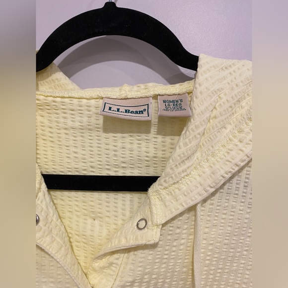 •2/$30• Vintage L.L. Bean Soft Butter Yellow Lightweight Button-Up Hoodie Jacket - Picture 2 of 7